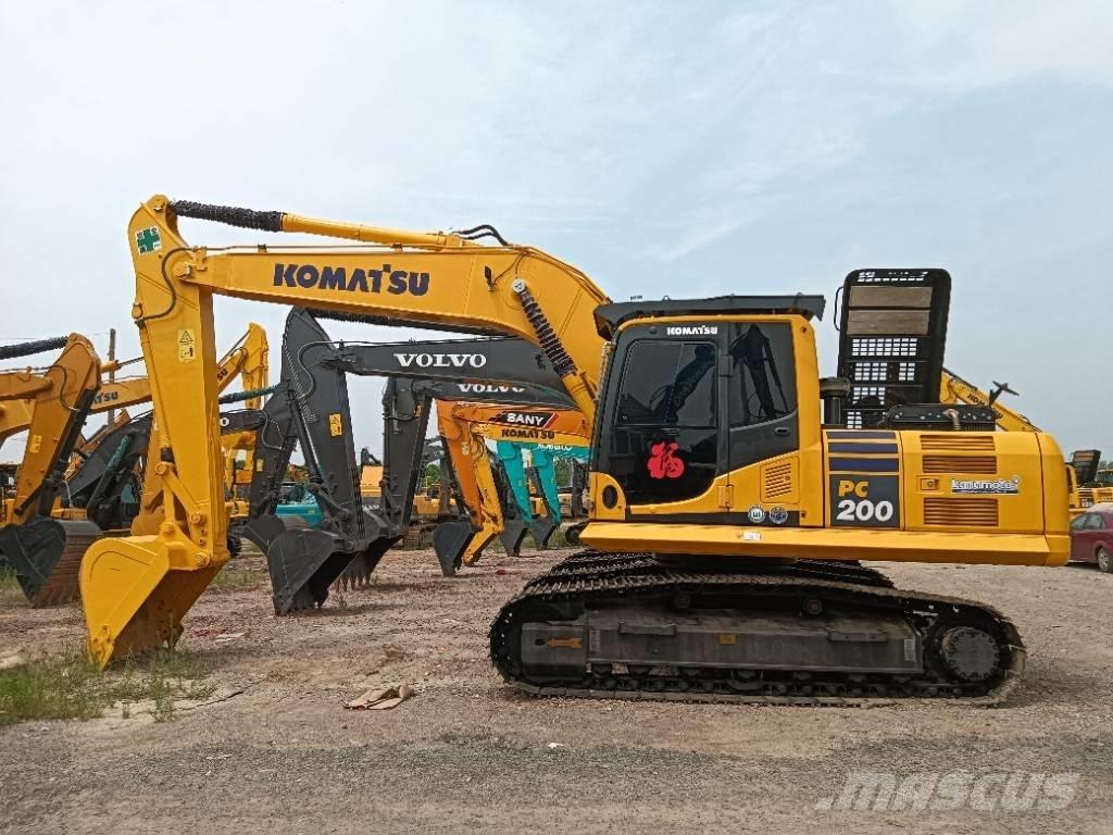 Komatsu PC 200-8 Верижен екскаватор
