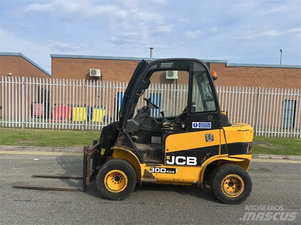 JCB TLT30D 4x4 Вилични кари-повдигачи - други