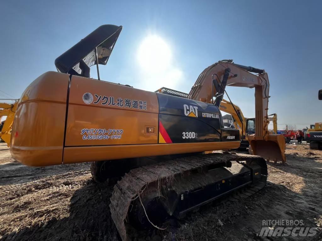 CAT CAT330D2 Средни екскаватори 7т - 12т