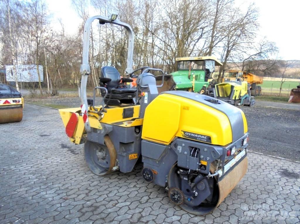Dynapac CC 1200 Двойни барабанни ролки
