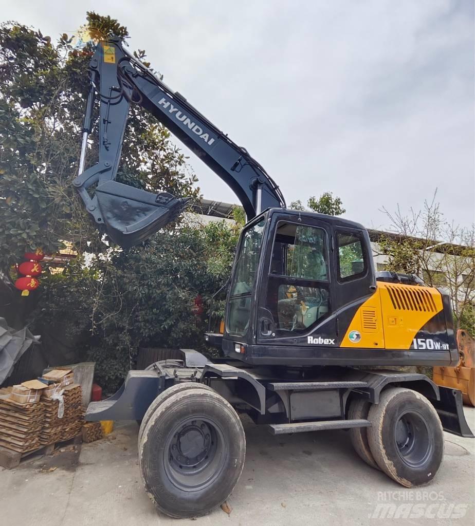 Hyundai 150w Колесни екскаватори