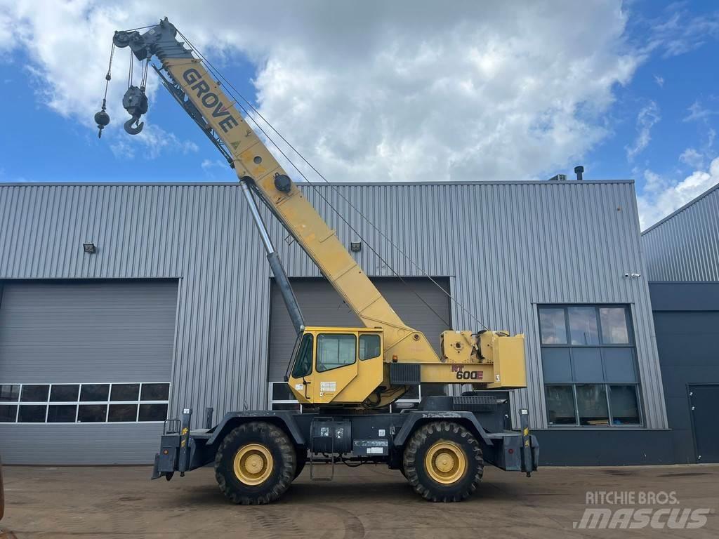 Grove RT600E Други кранове/вишки