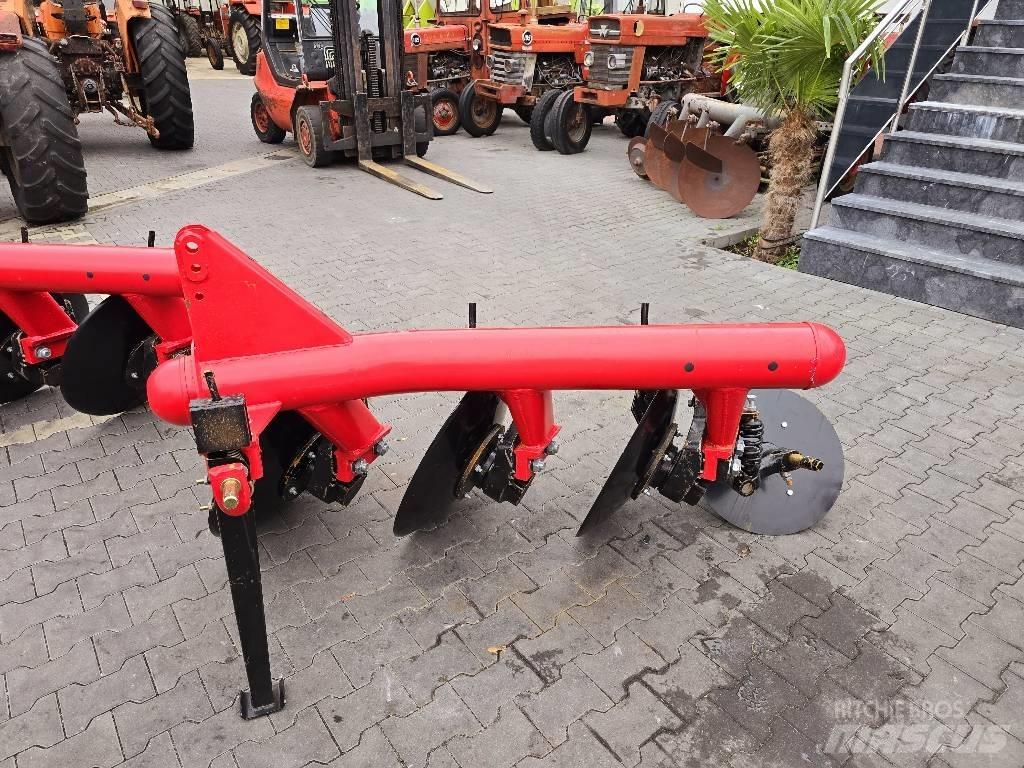 Massey Ferguson 265 Трактори