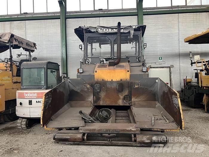 Volvo ABG 6870 Машини за асфалт