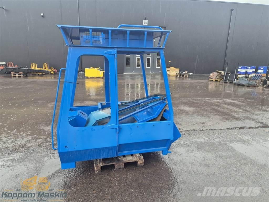 Rottne Rapid Кабина