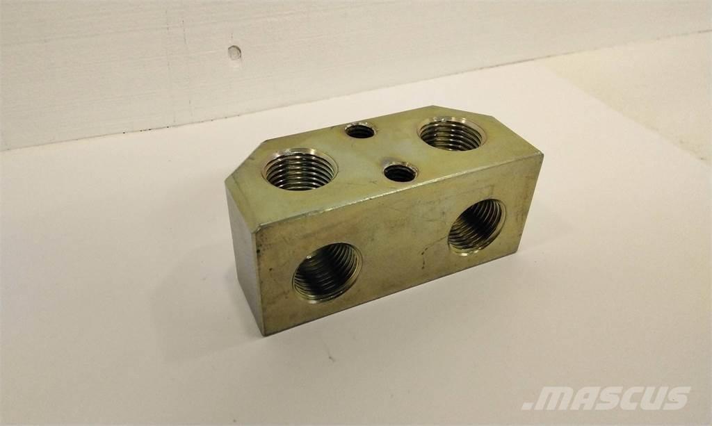 Ponsse P26215 Претоварващи кранове