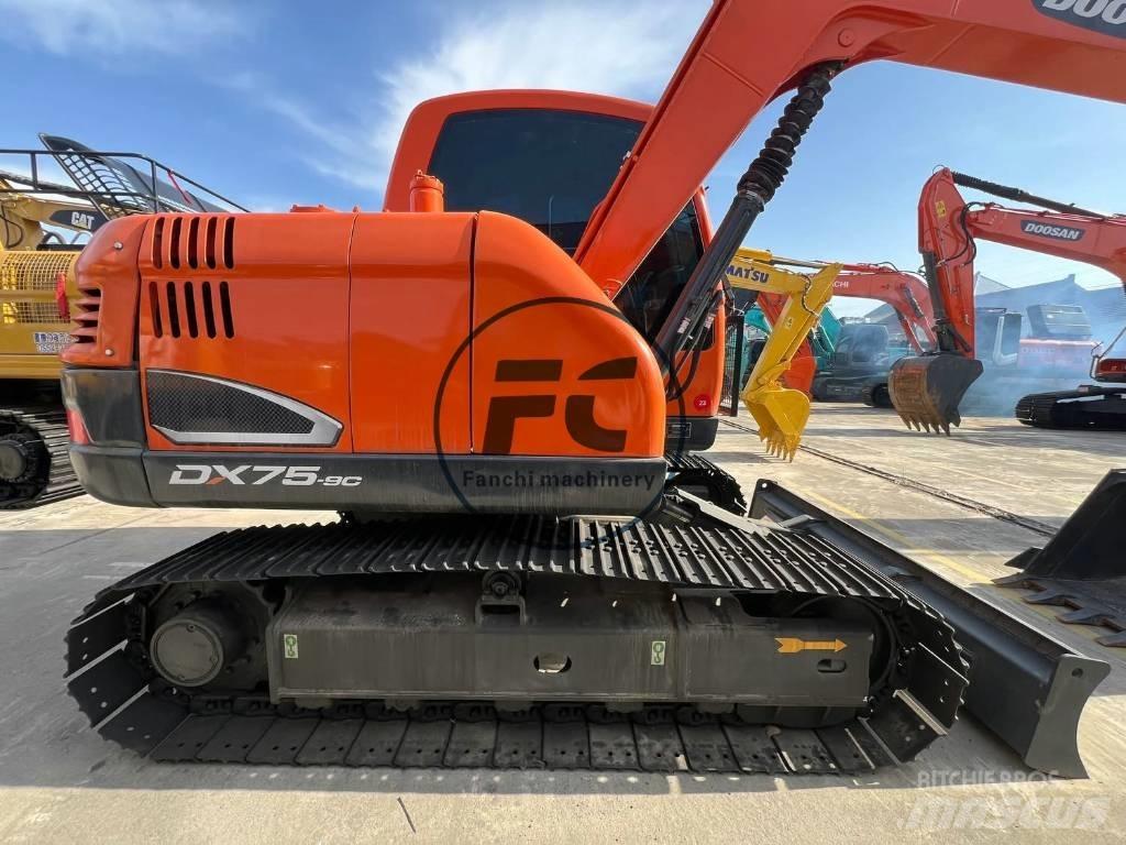 Doosan DX 75-9 C Верижен екскаватор
