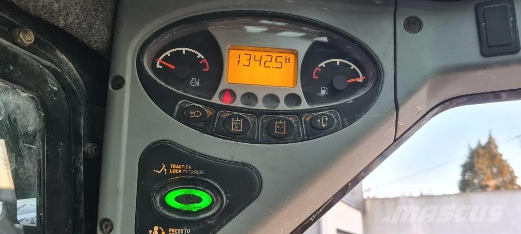 Bobcat S 100 Мини товарачи
