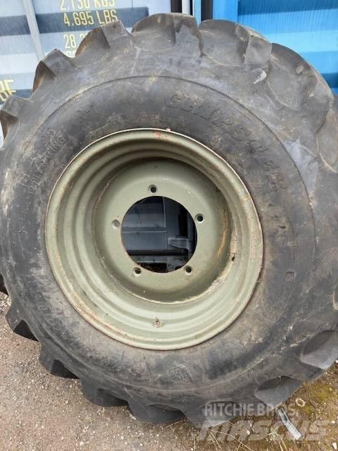 Michelin 16.00R20 Гуми
