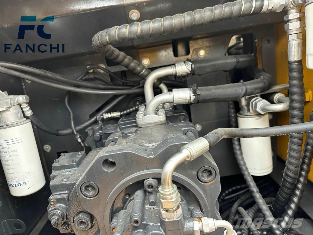 Volvo EC 290 Верижен екскаватор