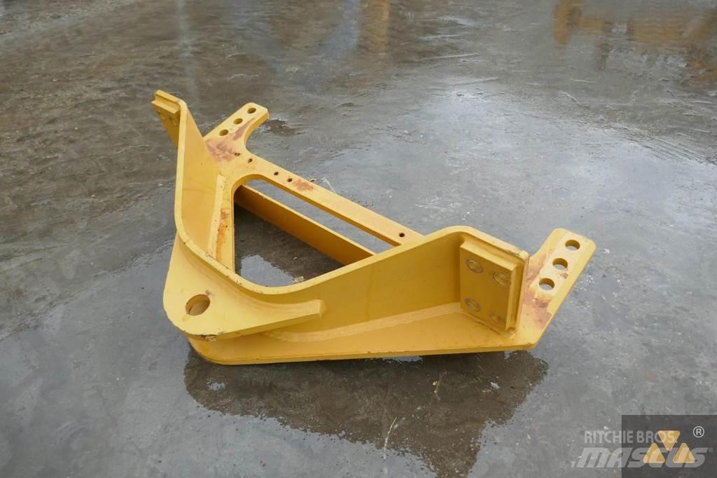 CAT 140M3 Drawbar Транспорт - Други
