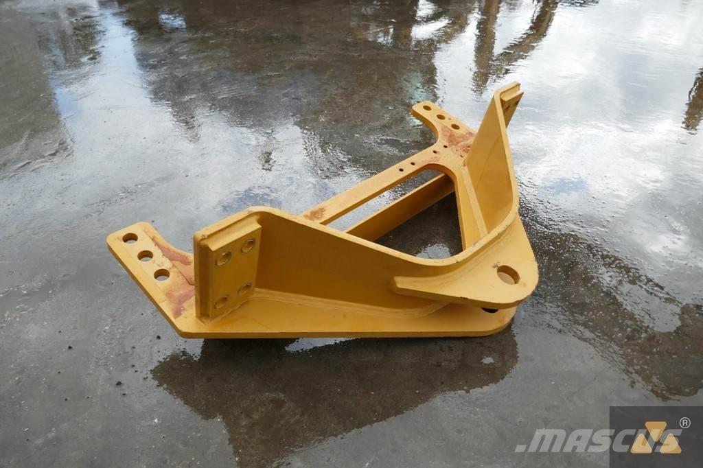 CAT 140M3 Drawbar Транспорт - Други