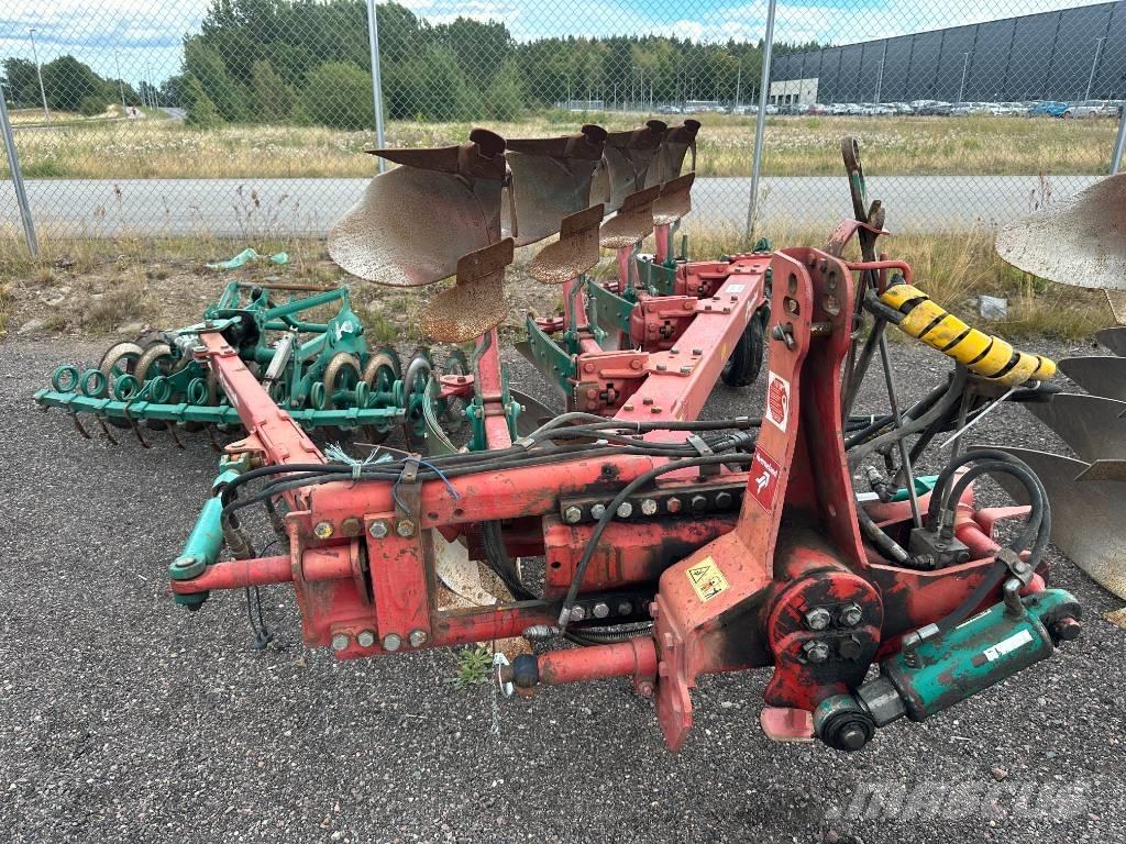 Kverneland EM85 Реверсивни плугове