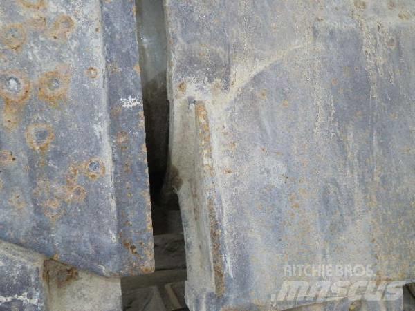 CAT DH4 Верижни булдозери

