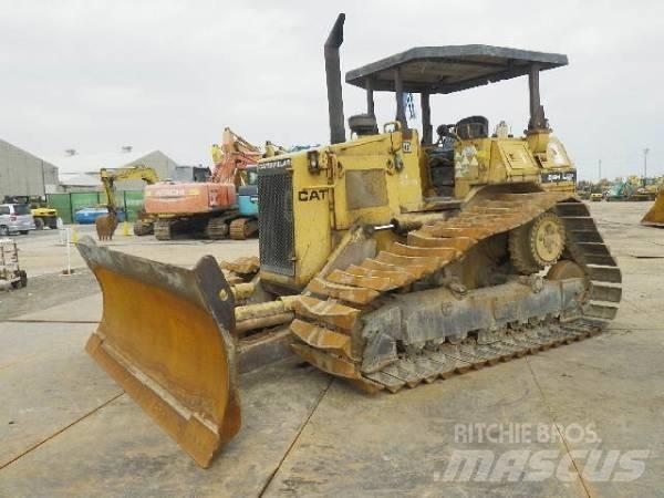 CAT DH4 Верижни булдозери
