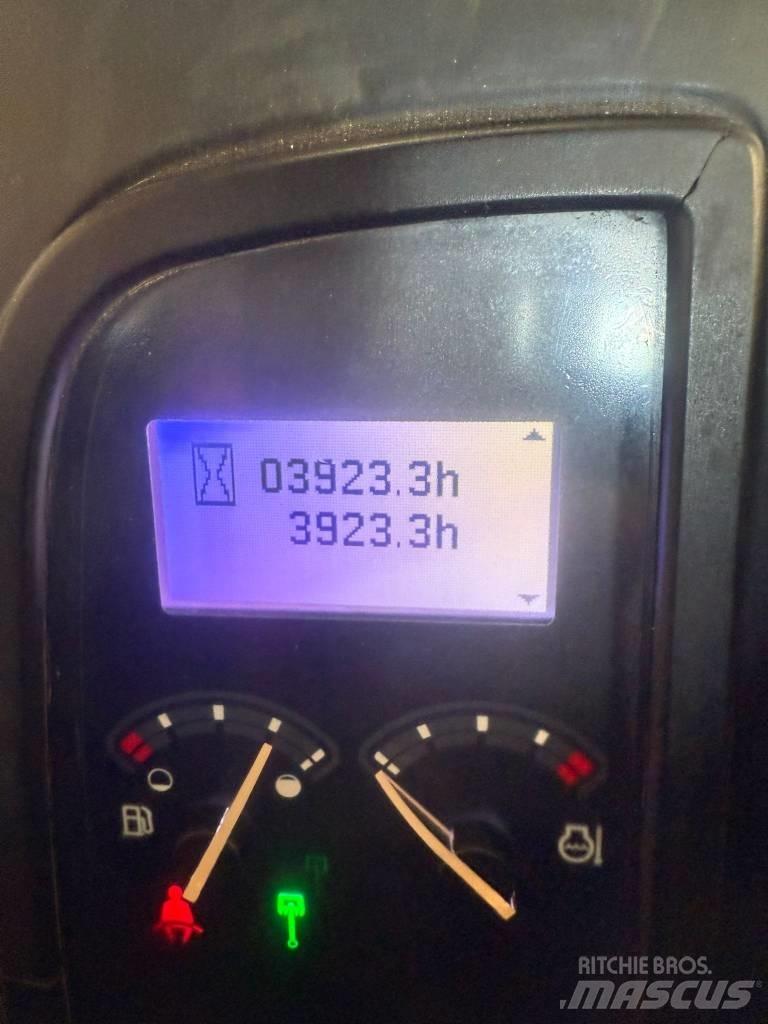 Volvo ECR 88 D, ECR88 Средни екскаватори 7т - 12т
