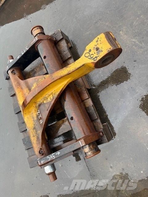 CAT 908 BUCKET LINK Бързи съединители