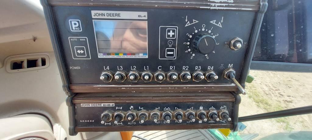 John Deere 840 Прикачни пръскачки
