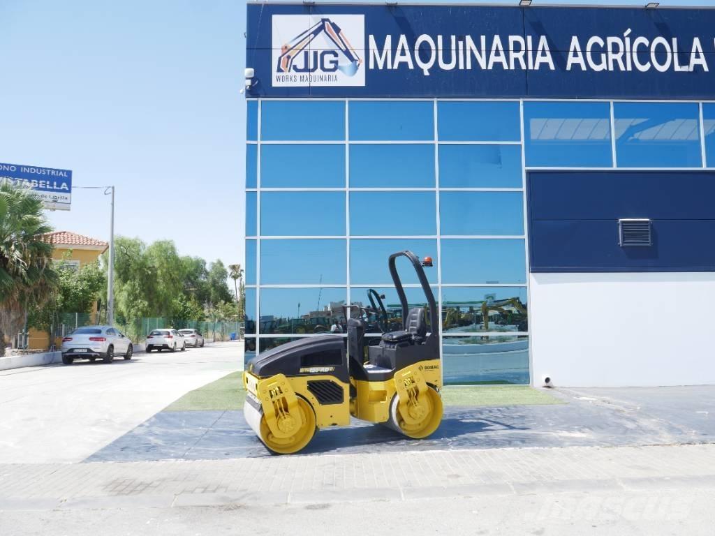 Bomag BW 120 AD-4 Двойни барабанни ролки
