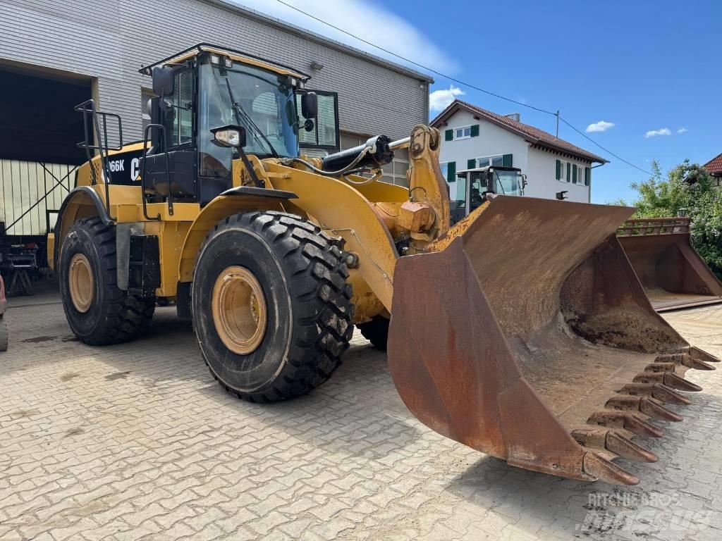 CAT 966 K Колесни товарачи