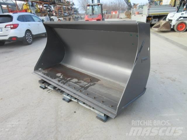 Volvo L 45 Кофи