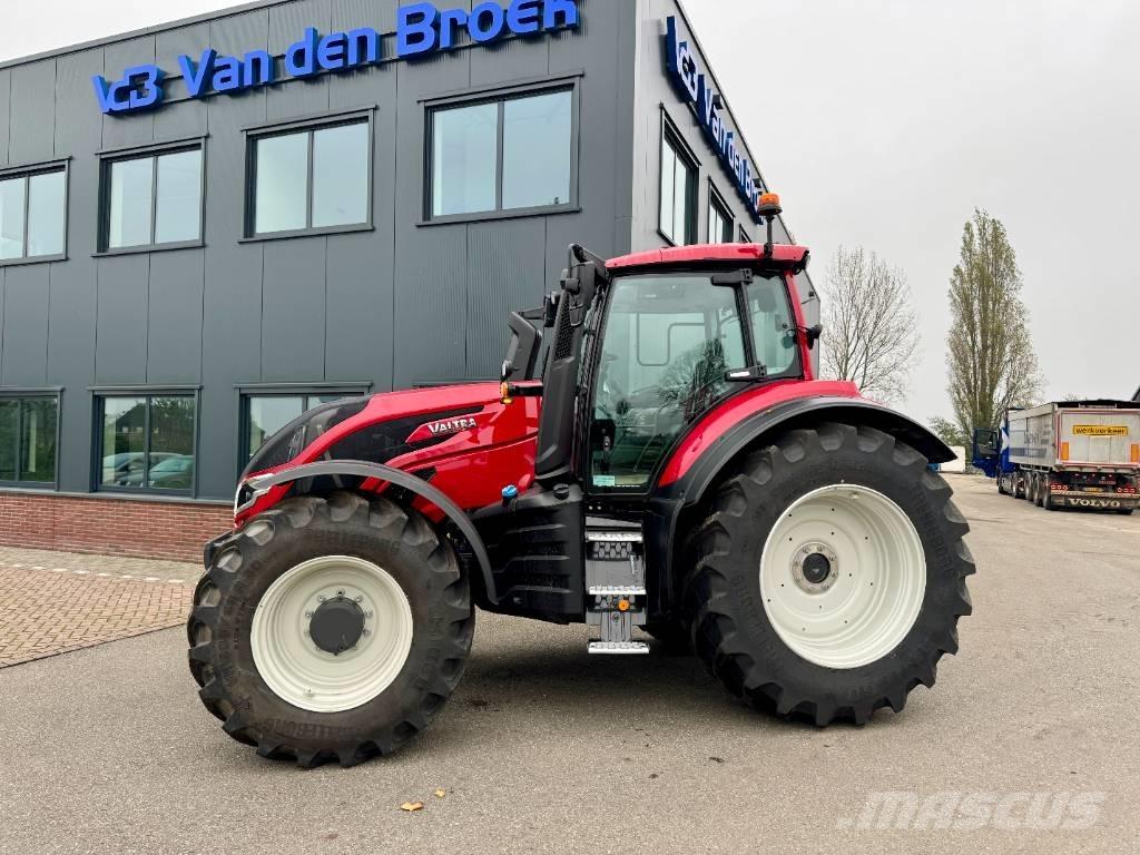 Valtra T 175 Direct Трактори