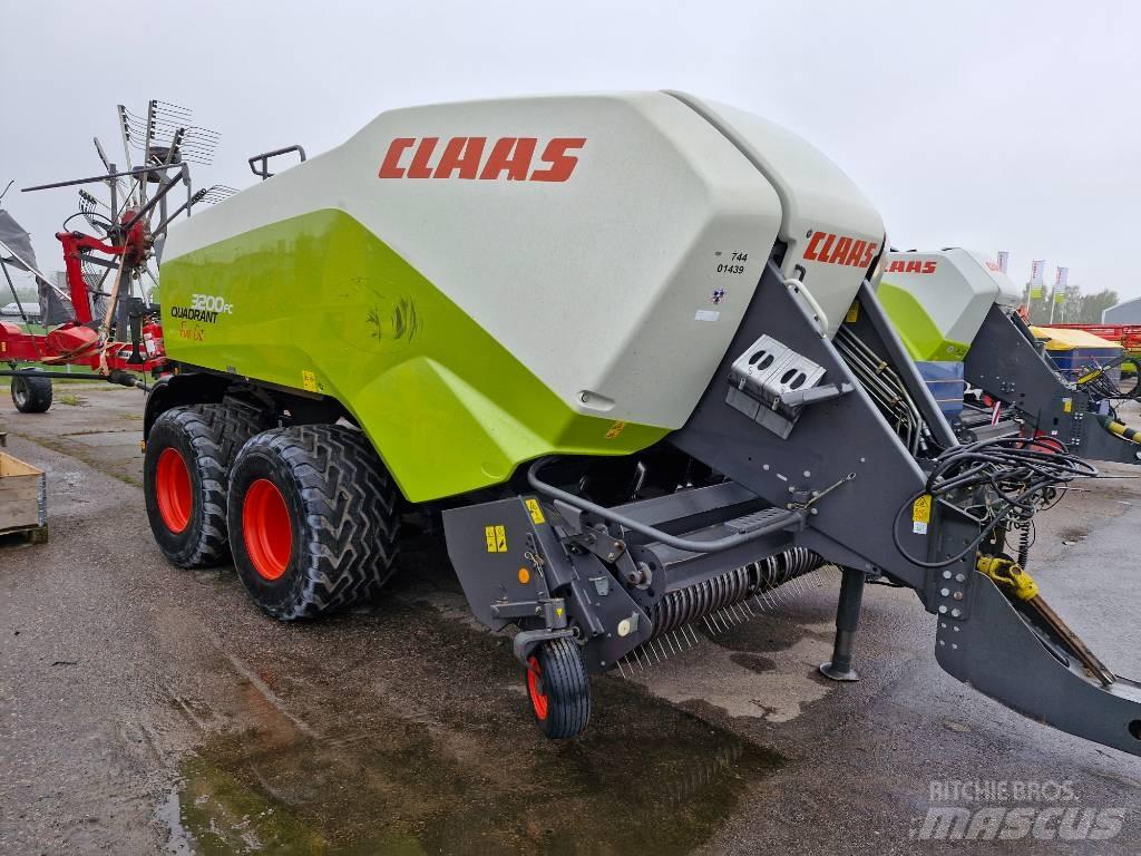 CLAAS Qvadrant 3200 Балопреси квадратни
