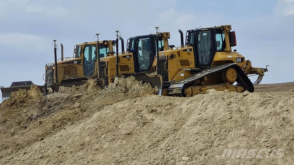 CAT D 6 N LGP Верижни булдозери
