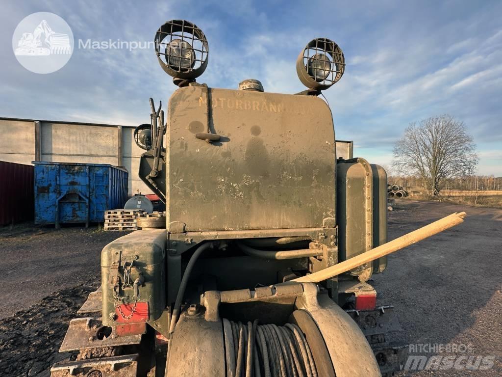 CAT 955 Верижен товарач