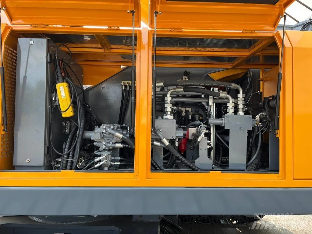 Sennebogen 673 Верижни кранове
