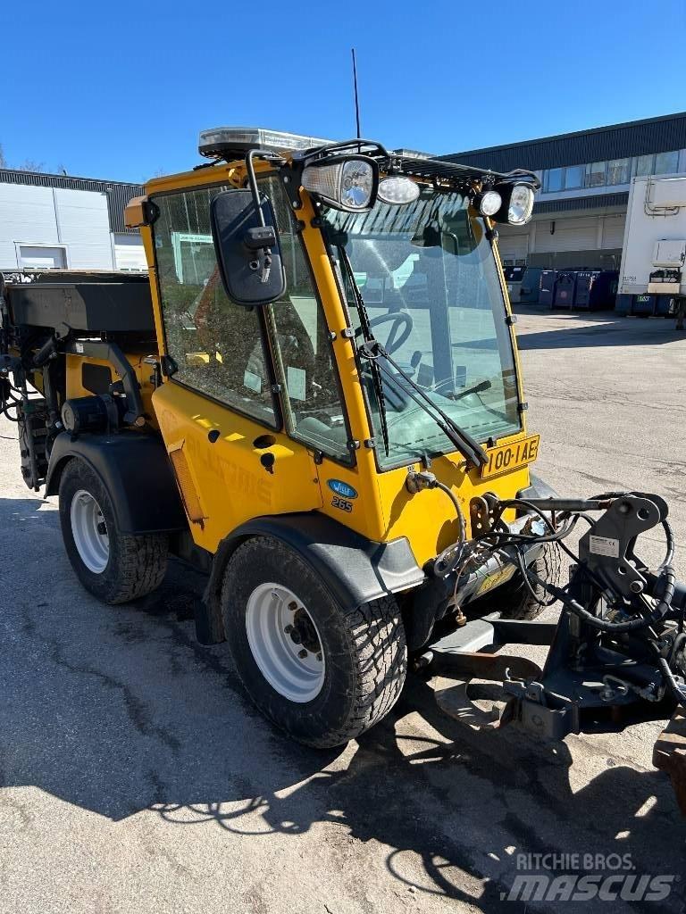 Wille 265 Компактни трактори