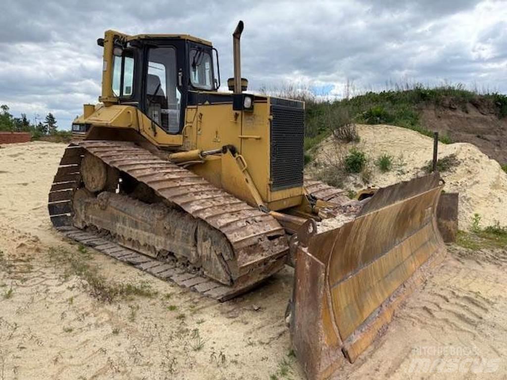 CAT D6M LGP Верижни булдозери
