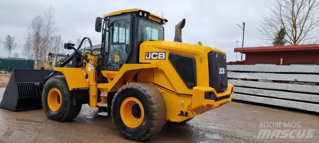 JCB 427 Agri Колесни товарачи