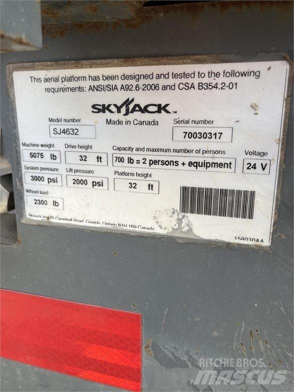 SkyJack SJ III 4632 Ножични работни платформи