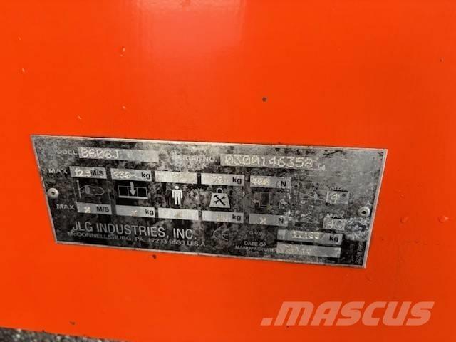 JLG 860 SJ Телескопични повдигачи
