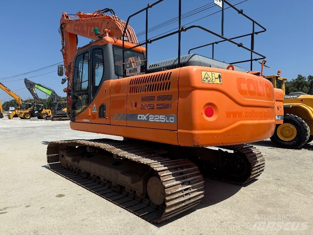  Dossan DX 225LC 3 Верижен екскаватор