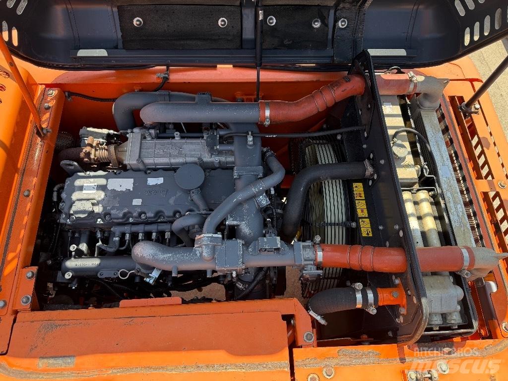  Dossan DX 225LC 3 Верижен екскаватор