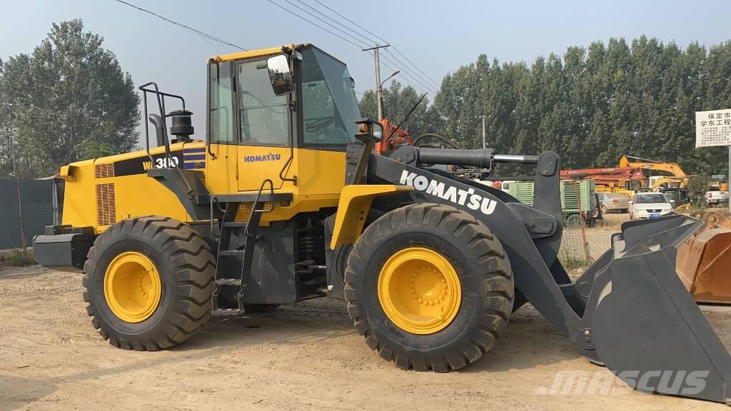 Komatsu WA 380-6 Колесни товарачи