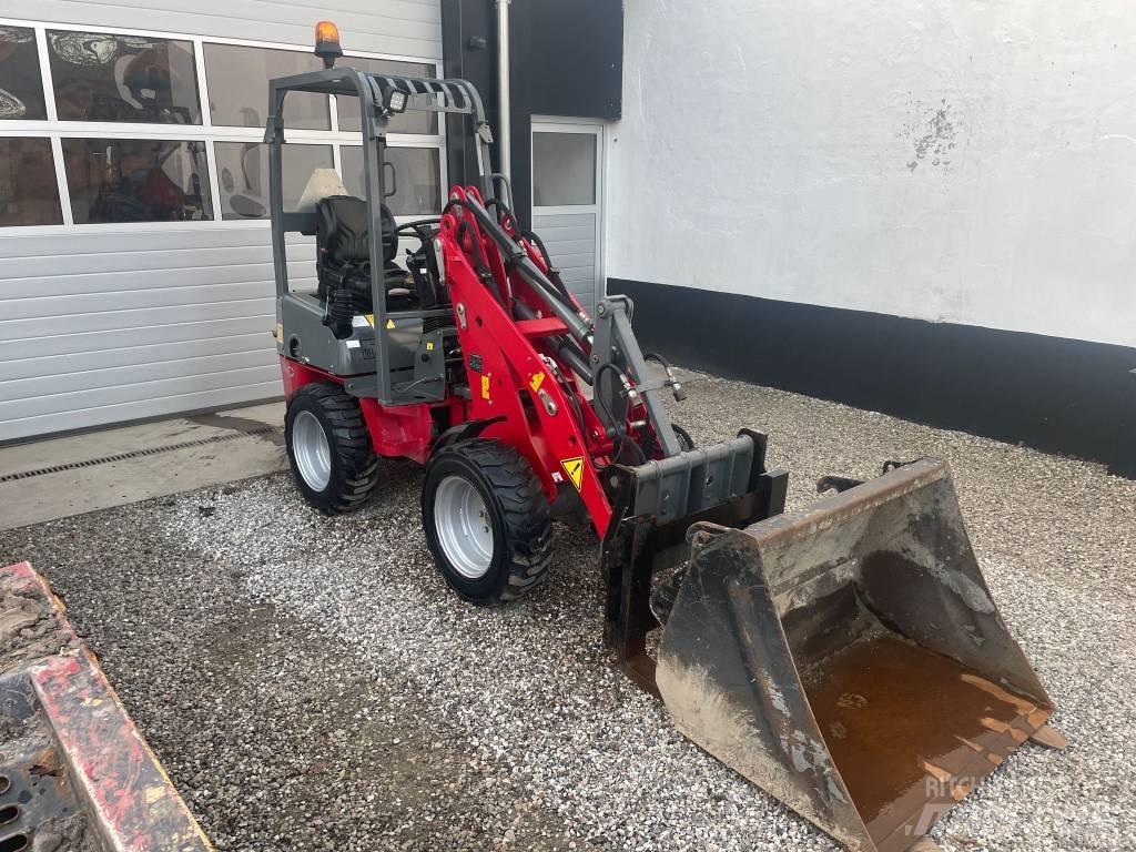 Weidemann 1140 Колесни товарачи