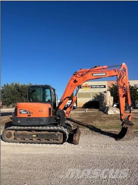 Doosan DX 85 R-3 Средни екскаватори 7т - 12т