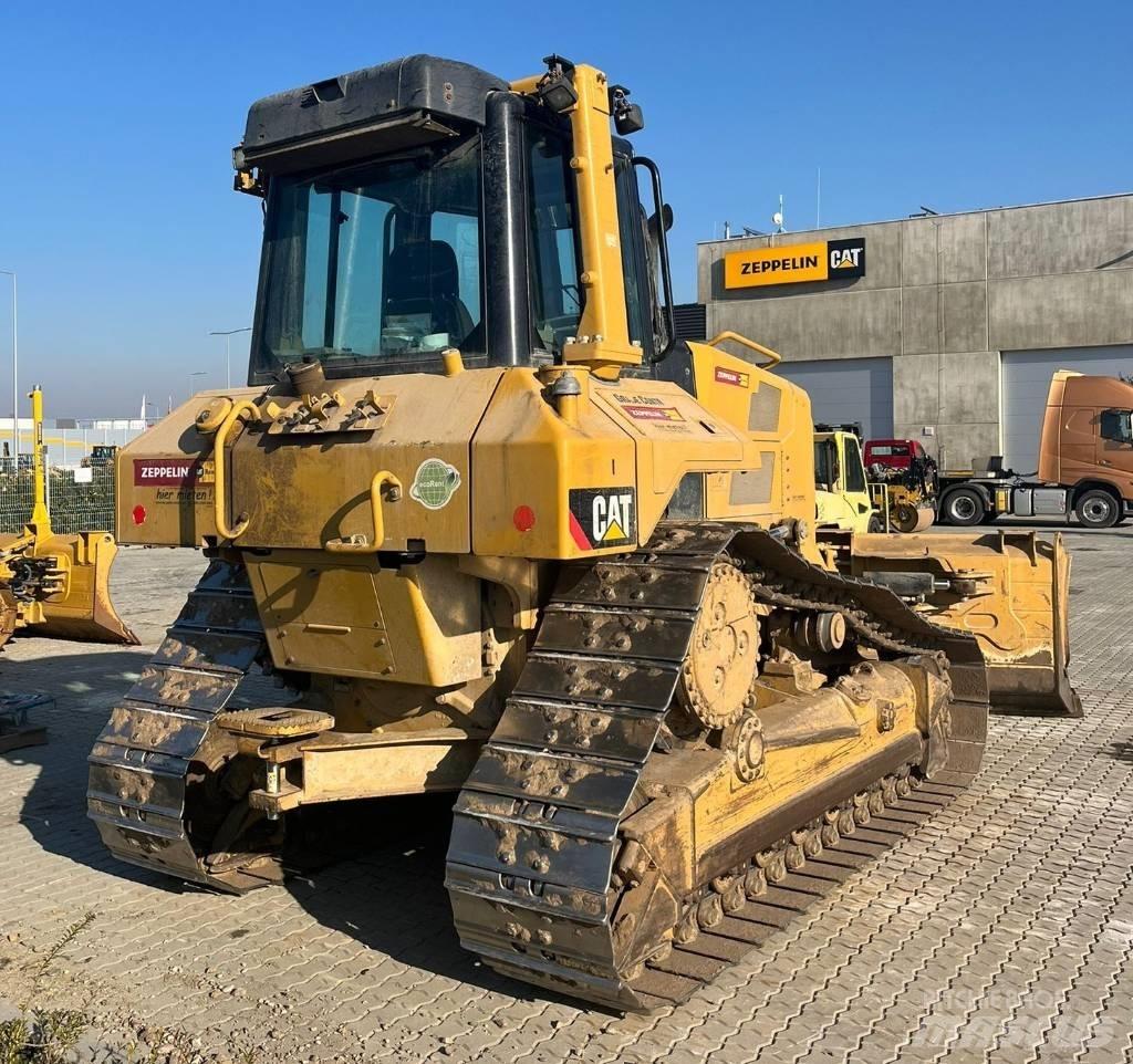 CAT D 6 N XL Верижни булдозери
