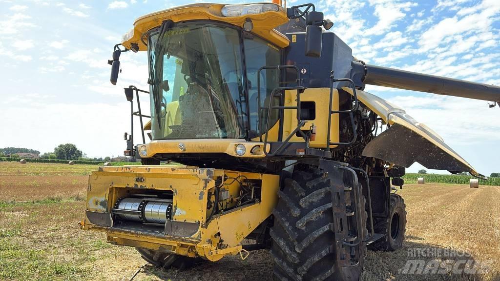 New Holland CR 960 Комбайни