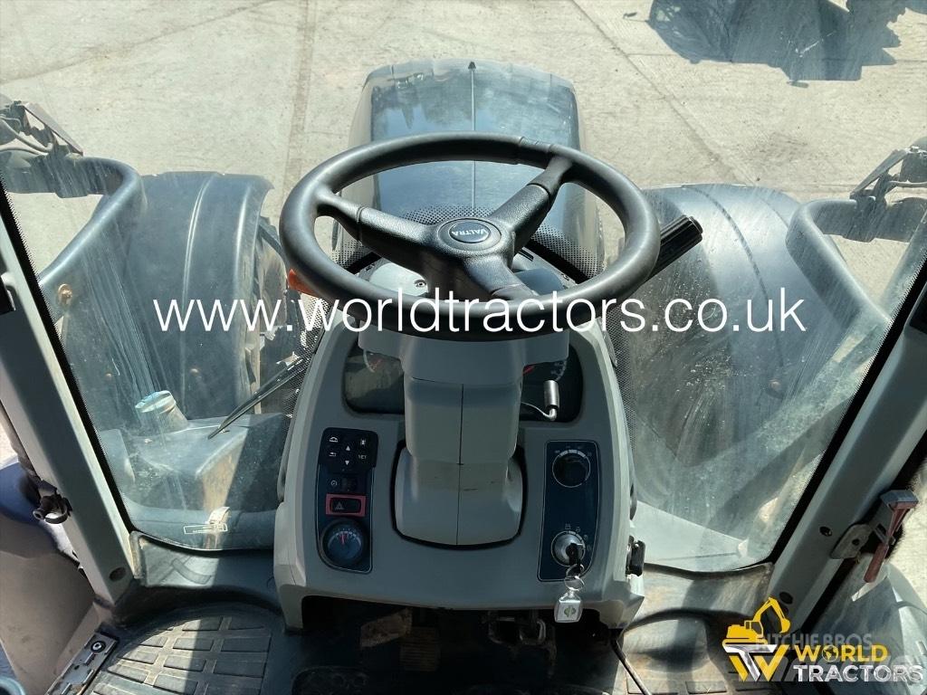 Valtra T 234 Трактори