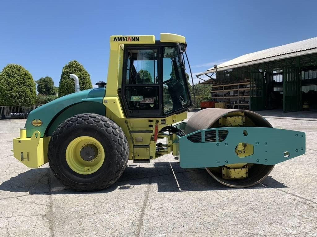 Ammann ASC 130 D Еднобарабанни ролки
