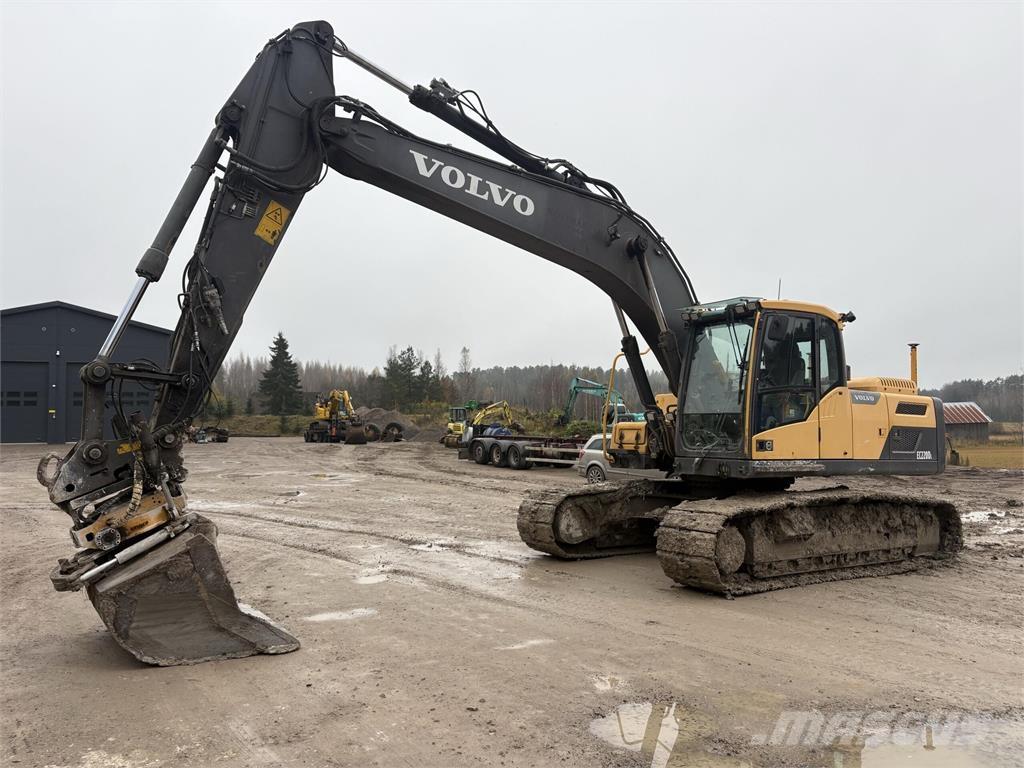 Volvo EC220DL Верижен екскаватор