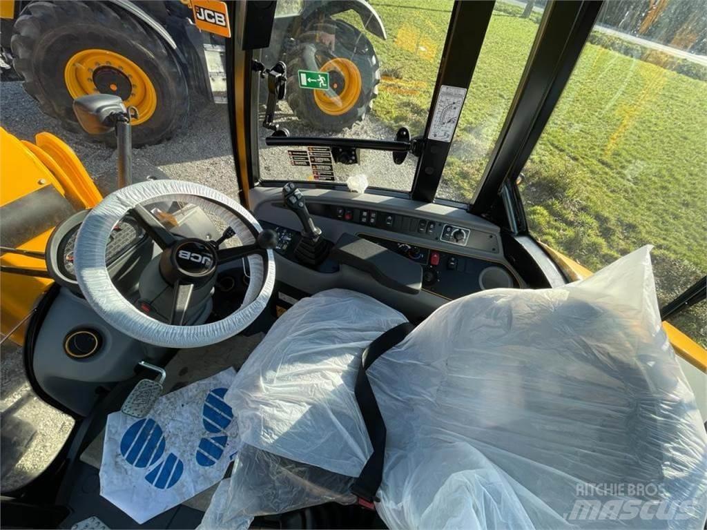 JCB TM 220 Agri Колесни товарачи