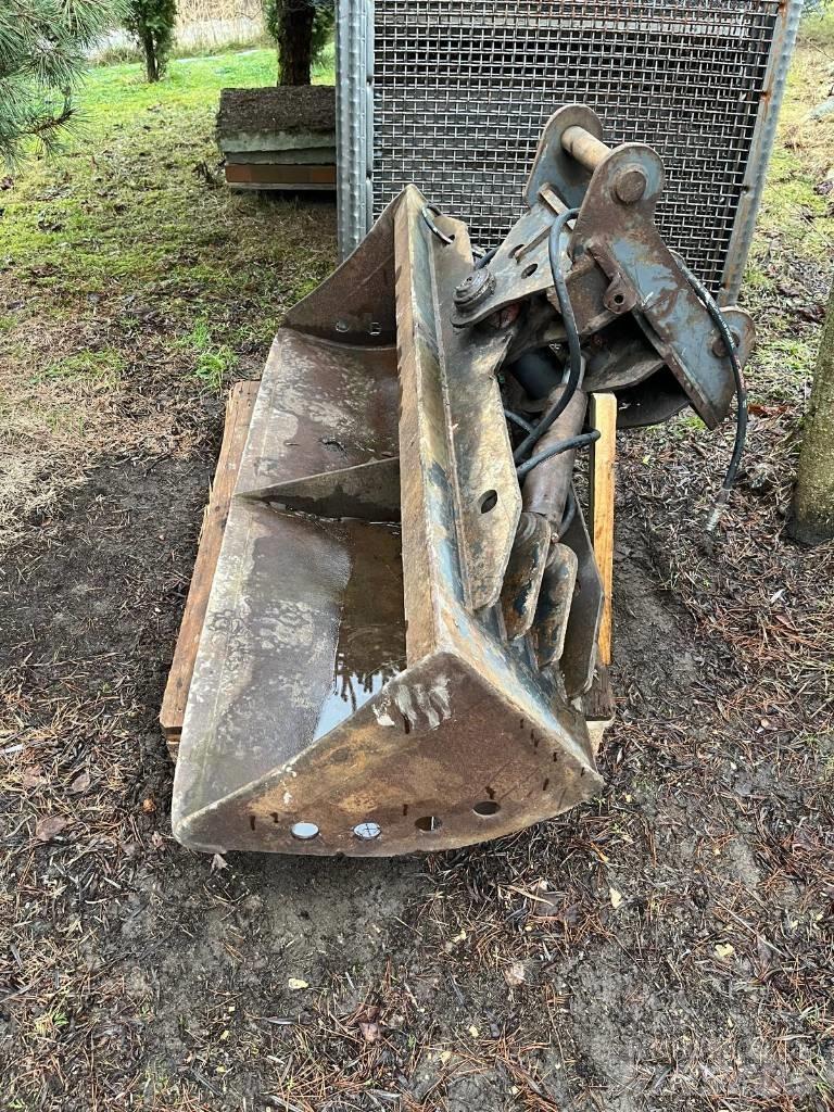 Komatsu 1600 Кофи