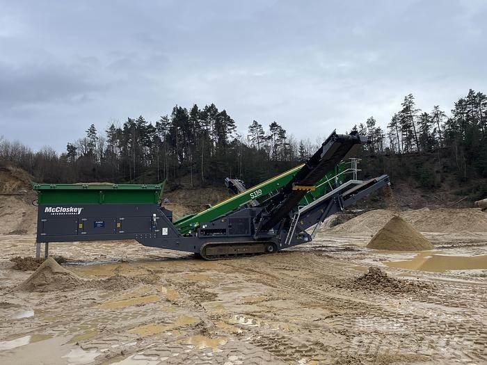 McCloskey S130 2D Пресяващи и Сортиращи