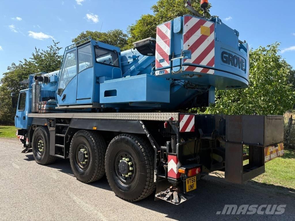 Grove GMK3055 Всъдеходни кранове