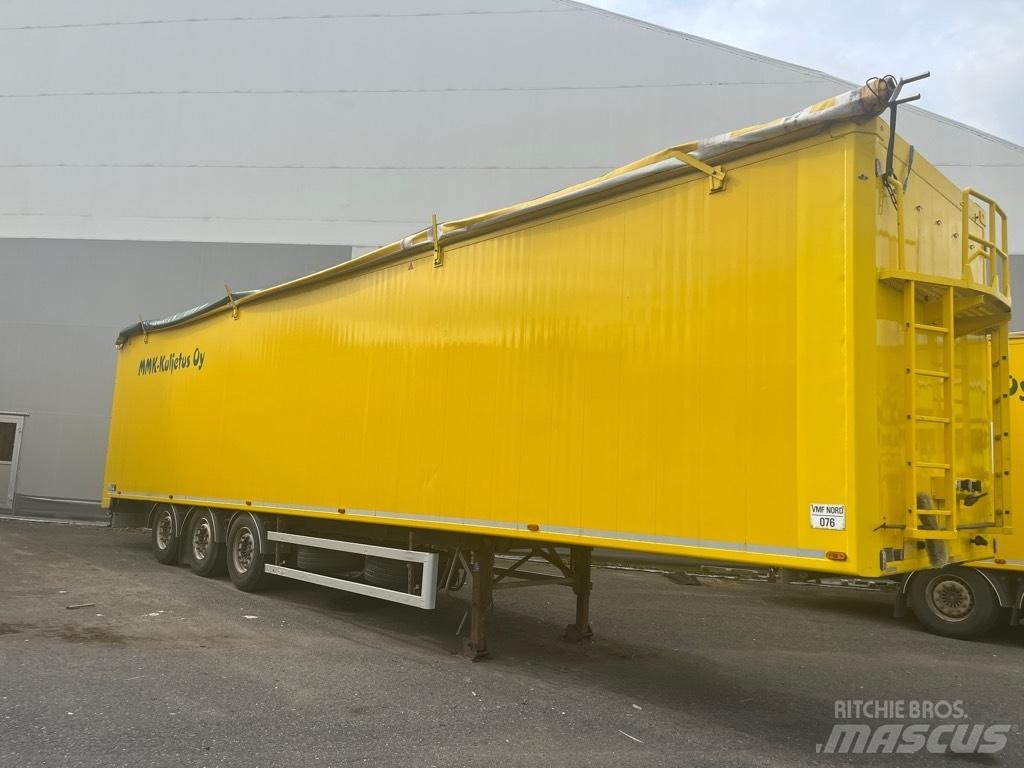 STOKOTA CargoFloor Полуремаркета за стърготини
